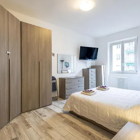 Suzzani Flat By Interhome * Milan